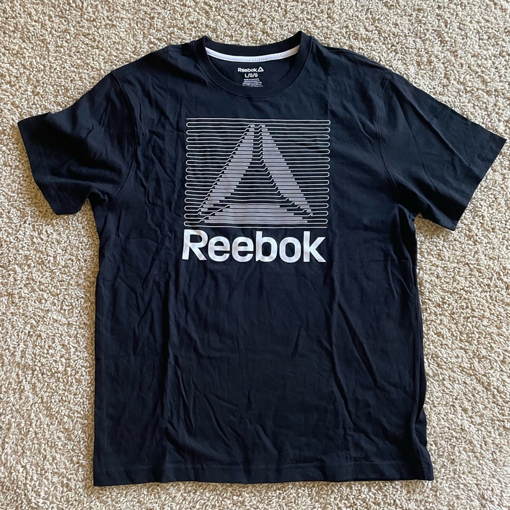 Brand new without tag- Reebok Men’s Black Logo Graphic T-Shirt